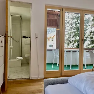 Apartmenthaus Am Tegernsee - Mit Kuechenzeile Und Mit Bus Erreichbar Bad Wiessee